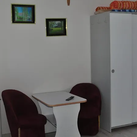 Quarto em Acomodações Particulares Goscinne U Kasi